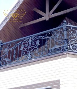 Ban Công Sắt Mỹ Thuật