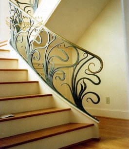 cầu thang sắt mỹ thuật
