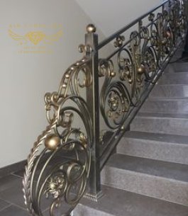 cầu thang sắt mỹ thuật 