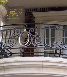 Ban Công Sắt Mỹ Thuật