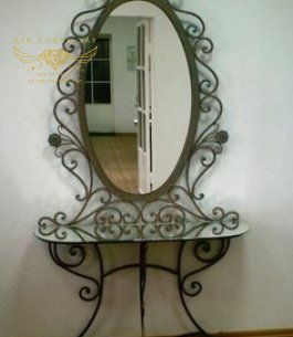 khung gương, bàn trang điểm