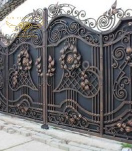 Cổng Sắt Mỹ Thuật