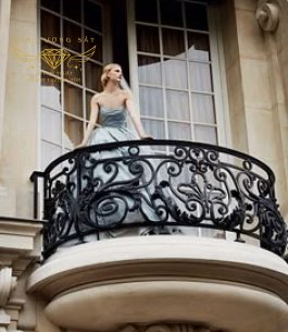 Ban Công Sắt Mỹ Thuật