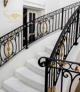 Cầu Thang Sắt Mỹ Thuật 