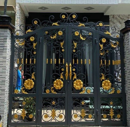Thi Công Cửa Sắt Giá Rẻ Tại Bình Chánh
